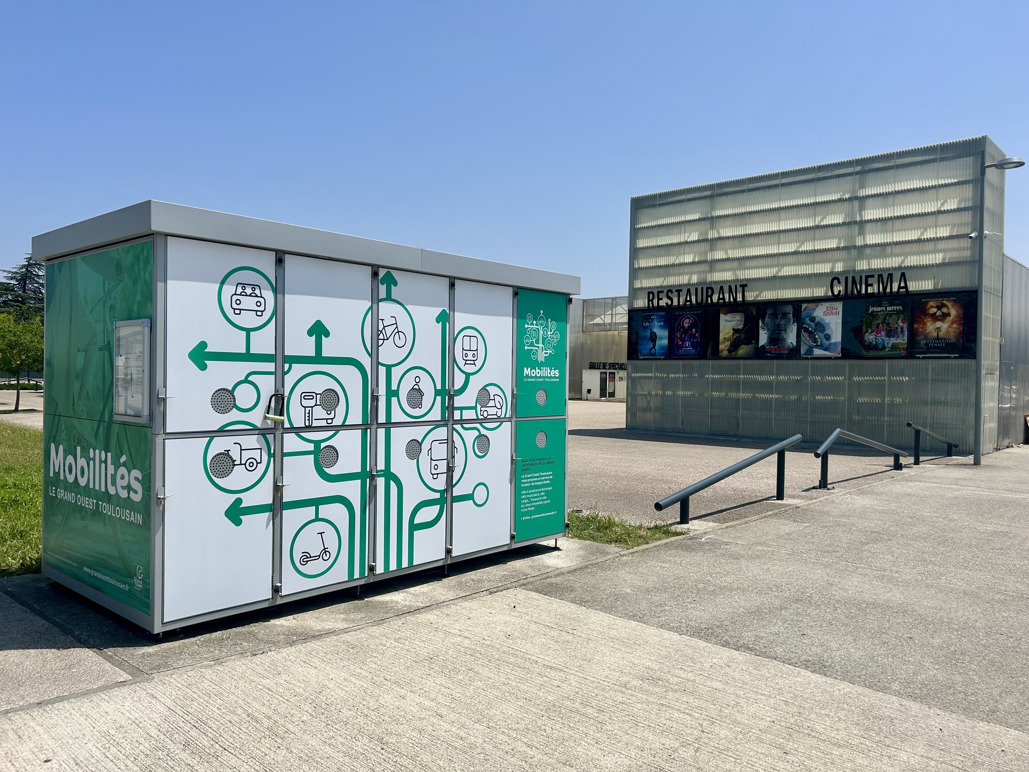 Abri vélo Maison des Mobilités Le Grand Ouest Toulousain