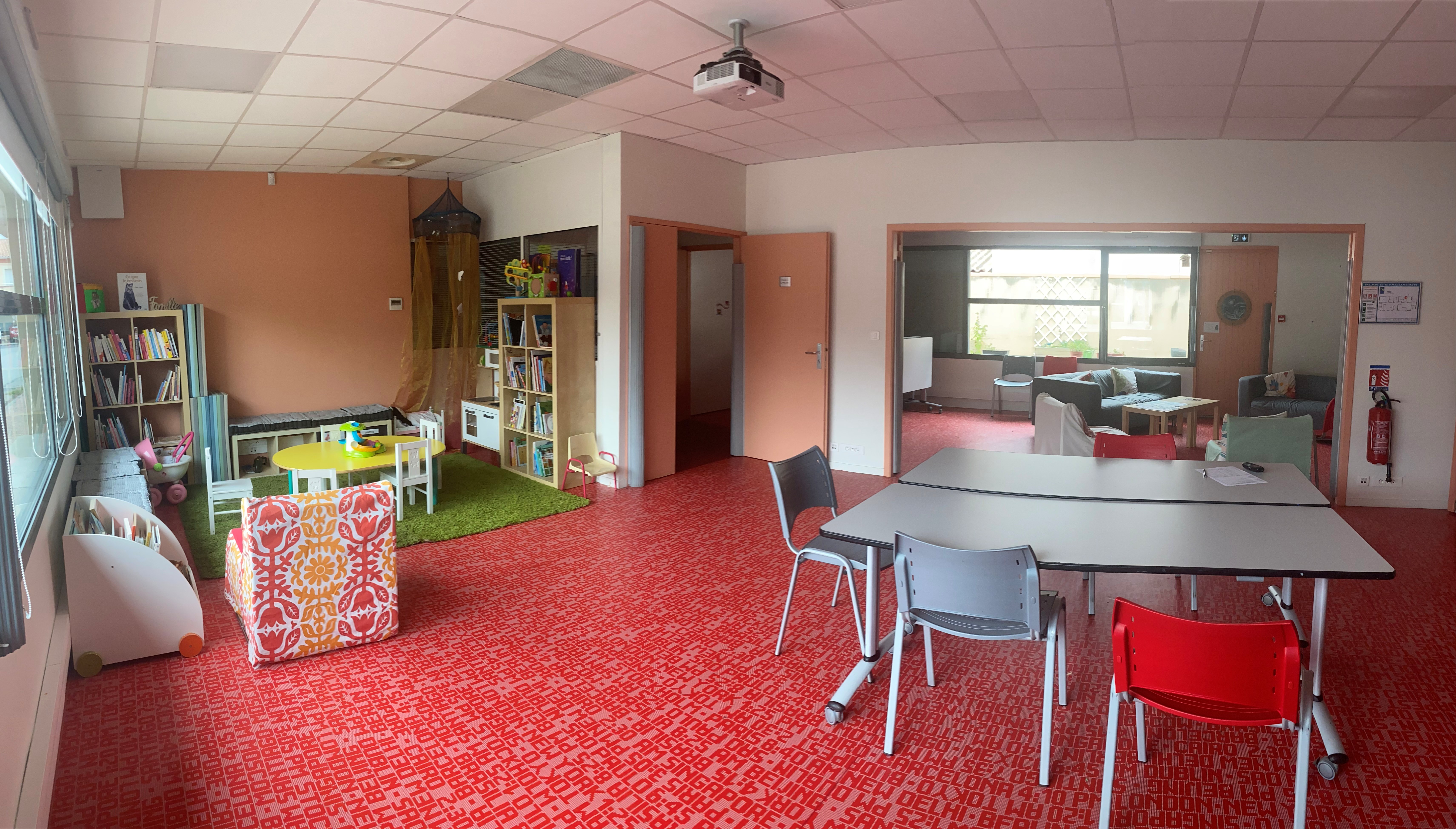 salle la salvetat saint gilles